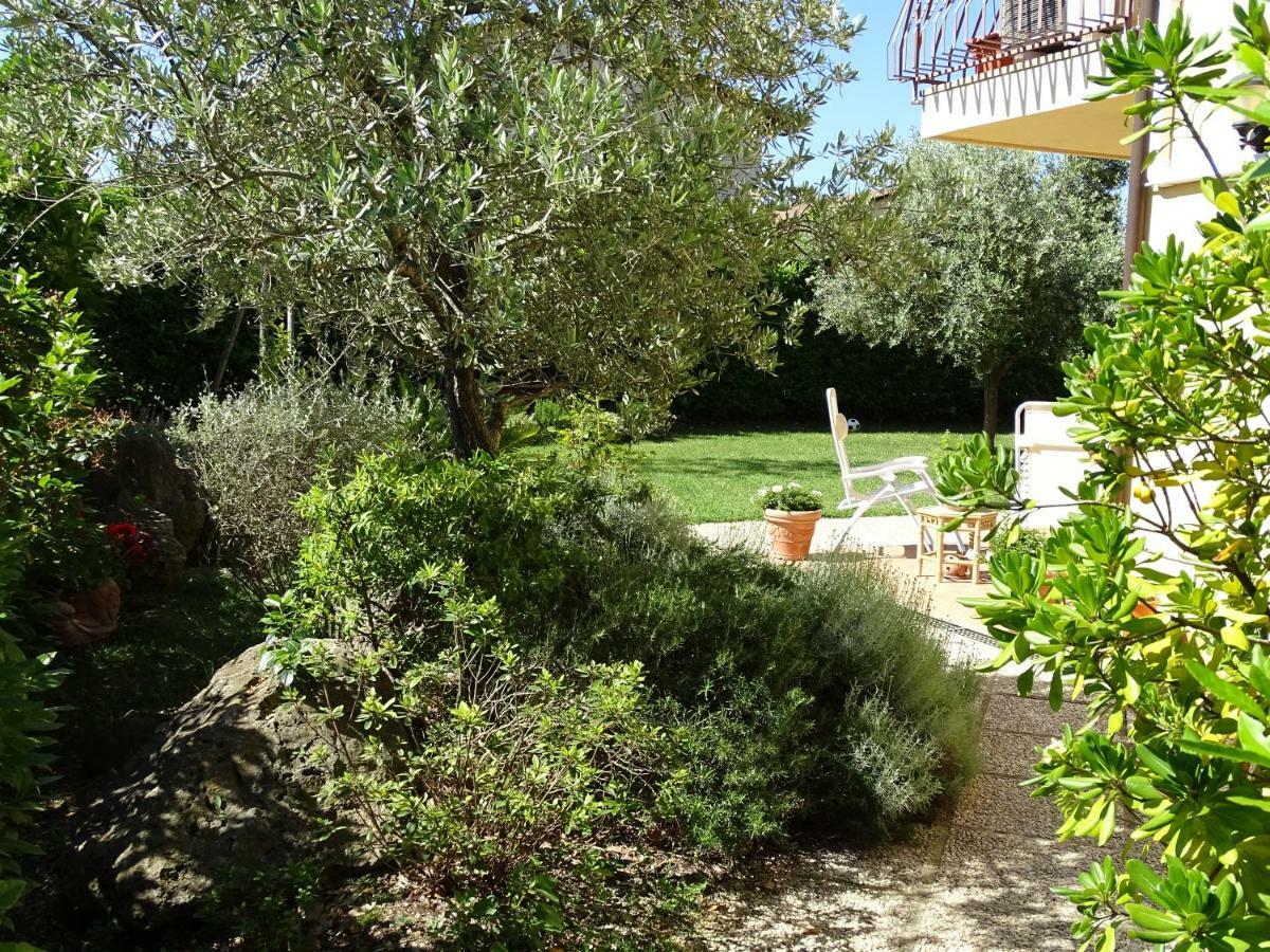 B&B La Dolce Vita Marsiliana Exterior photo